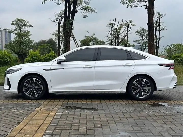 В аренду Cherry Arrizo 8